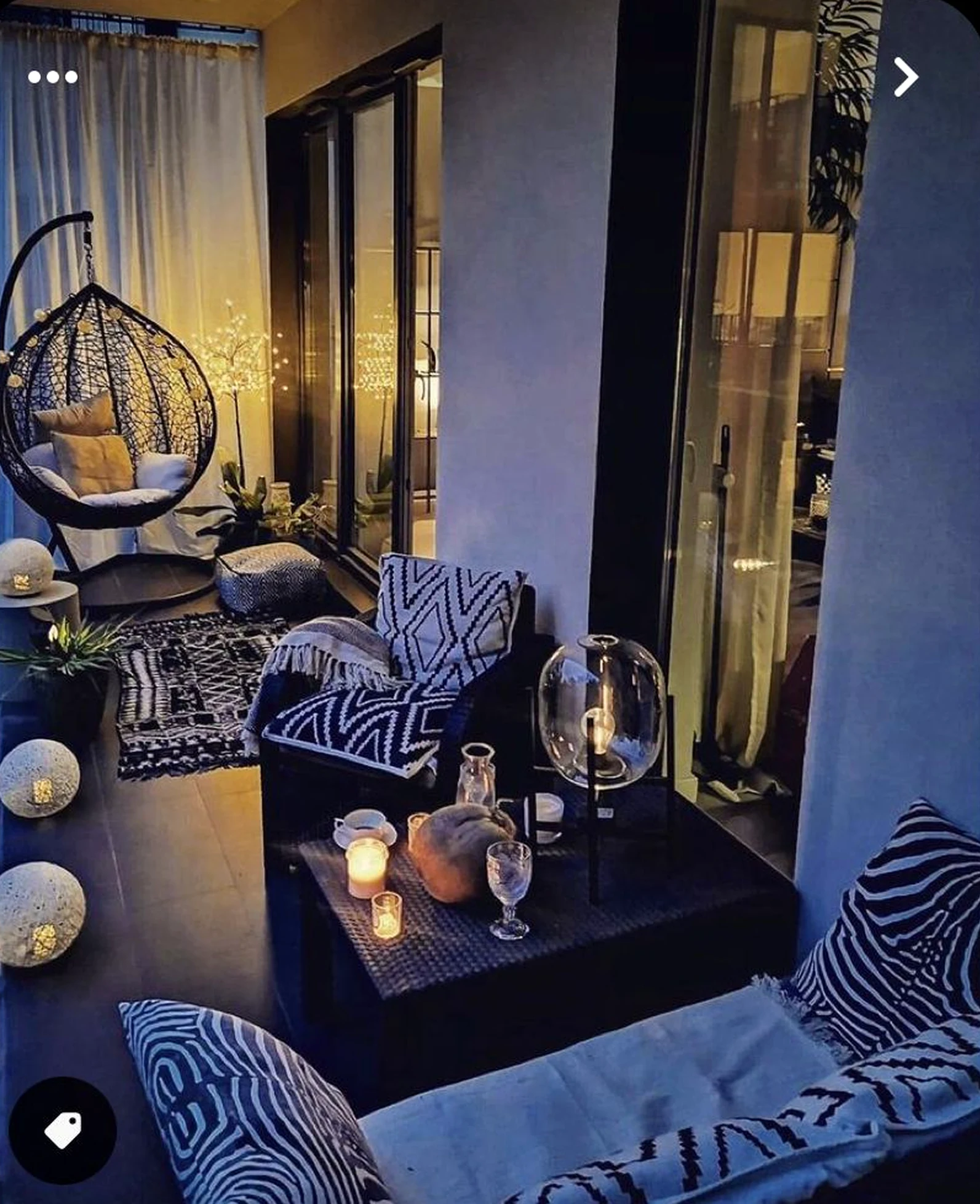 Sculptural tile detail frames the corner with comfort, making the scene feel bright but not busy.